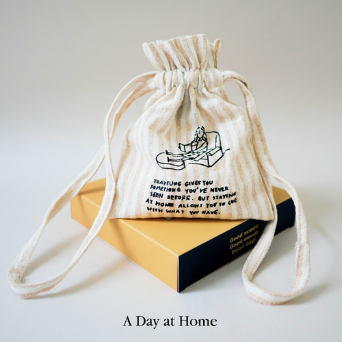 A DAY AT HOME DIFFUSER BAG
